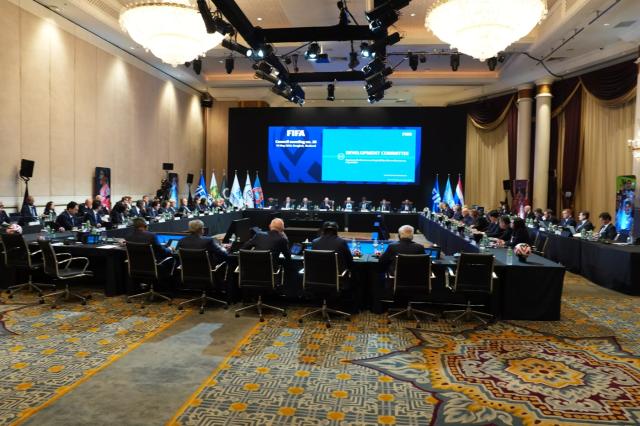 开云-FIFA创办两项全新赛事：女足世俱杯、五人制世界杯